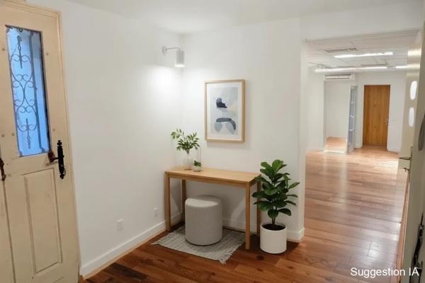 Local Commercial
         6 pièces
        - 187 m² 570 000 € *