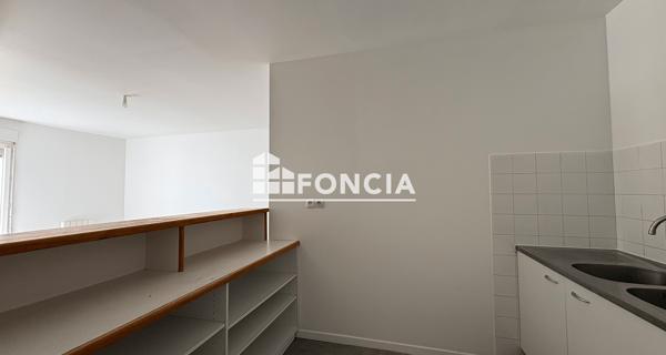 Location Appartement 3 pièces 56.41 m² - Clermont-ferrand 63000