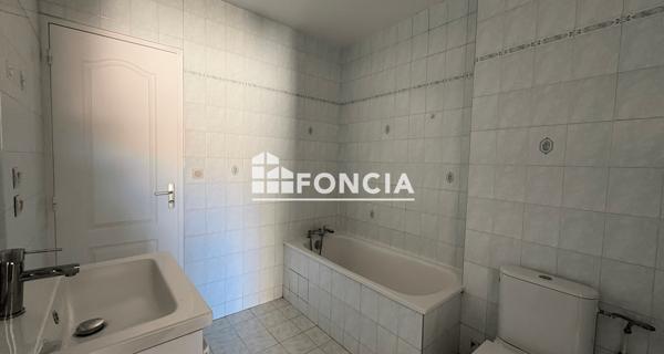 Location Appartement 3 pièces 56.41 m² - Clermont-ferrand 63000