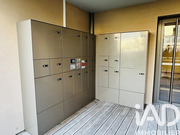 Location appartement 1 pièce 32 m² Saint-Cyr-l'École