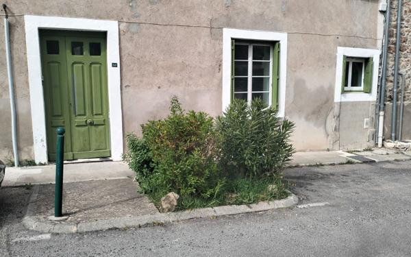 Appartement à louer    3 pièces • 65,08 m2    Meyrannes