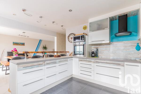 Maison à vendre 10 pièces 162 m² Longjumeau