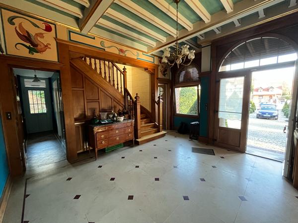 Maison de Maître SECLIN