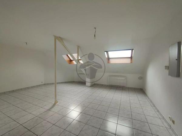 Location Appartement 6 pièces 93 m2 à Baume-les-Dames