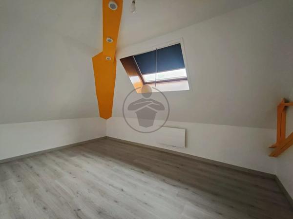 Location Appartement 6 pièces 93 m2 à Baume-les-Dames