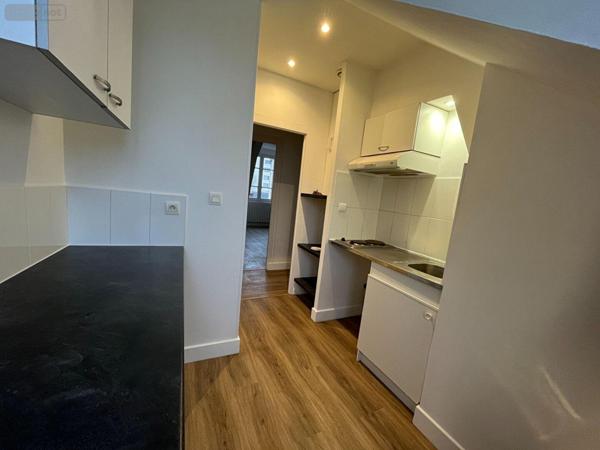 Appartement à louer à Rennes en Ille-et-Vilaine (35000), ref : 001-1805   
BOURG L'EVÊQUE