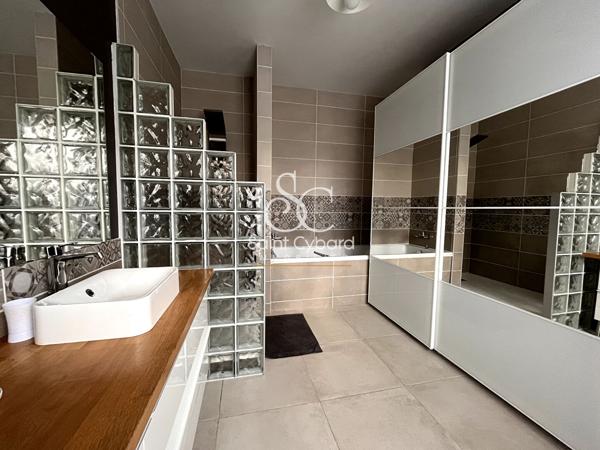 Angouleme – Maison familiale + 2eme logement indépendant