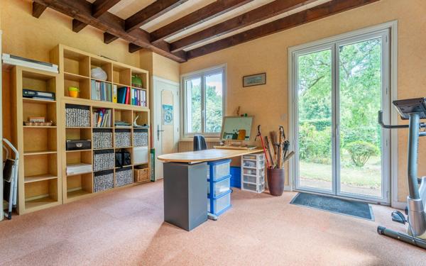 Maison à vendre    7 pièces •  Brussieu