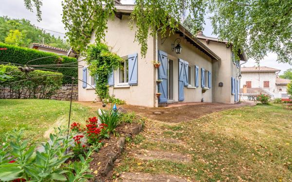 Maison à vendre    7 pièces •  Brussieu