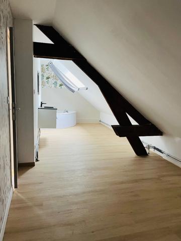 A LOUER APPARTEMENT PROCHE CENTRE VILLE DE ST QUENTIN 02100