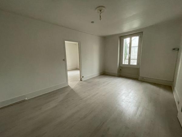 Appartement type 2 Montereau Fault Yonne