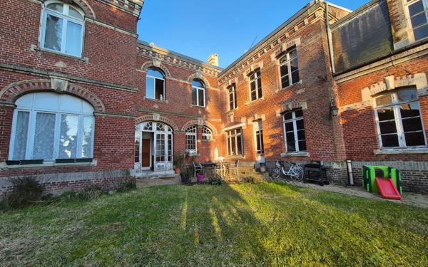 Maison à vendre    8 pièces •  Nesle
