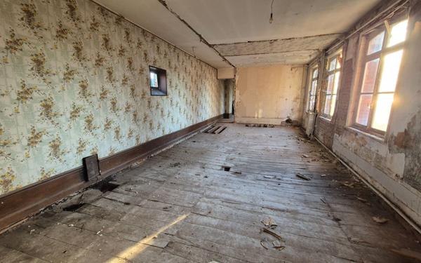 Maison à vendre    8 pièces •  Nesle