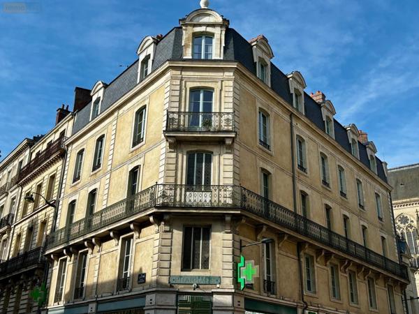 Appartement à vendre à Rennes en Ille-et-Vilaine (35000), ref : VR/93   
Centre Ville