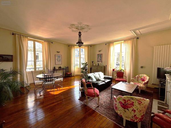 Appartement à vendre à Rennes en Ille-et-Vilaine (35000), ref : VR/93   
Centre Ville