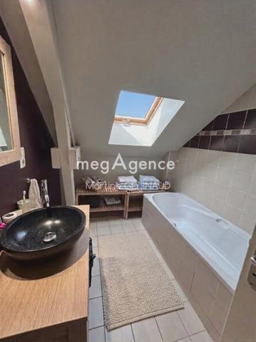 Maison à Chambéry, 73000 - 5 pièces
