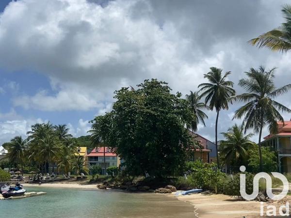 Duplex 4 pièces de 98 m² à Le Gosier (97190)