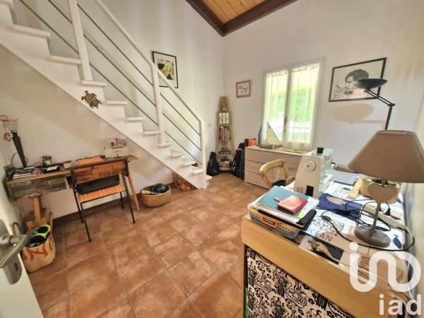 Duplex 4 pièces de 98 m² à Le Gosier (97190)