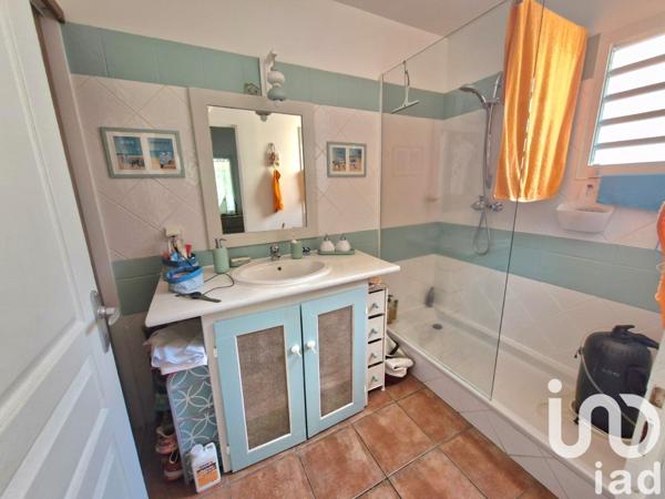 Duplex 4 pièces de 98 m² à Le Gosier (97190)