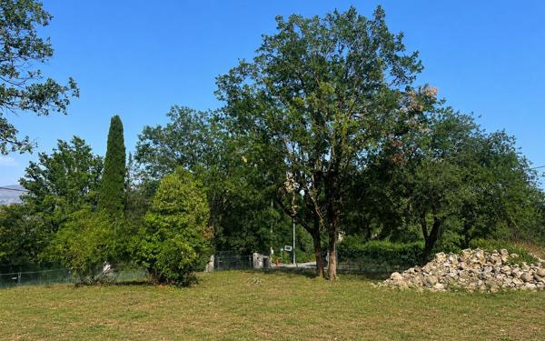 Terrain à vendre