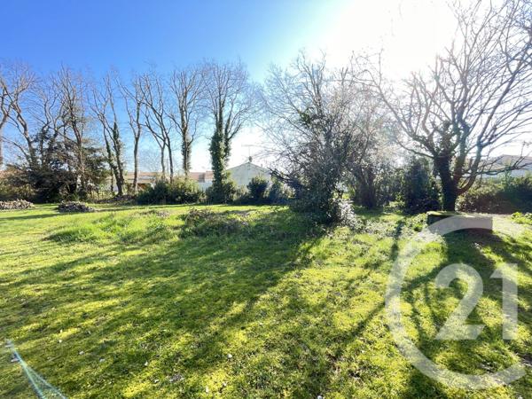 Terrain à vendre  1061 m2 COMMEQUIERS - 85