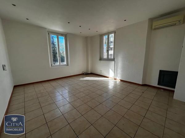 Local professionnel à louer