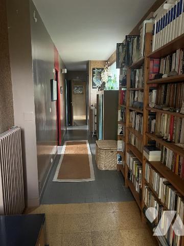 CAEN NORD BUS DE VILLE - Maison d'architecte de plain pied -Terrain 3800 m2