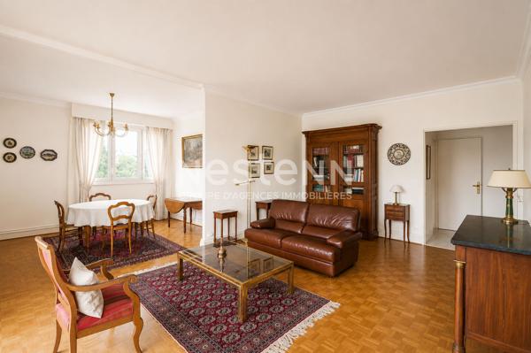 Appartement Nevers, 131m2, standing, concierge, ascenseur, 3 chambres, garage sécurisé, cave, douche