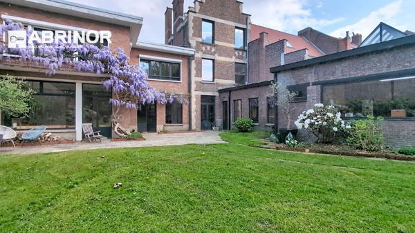 Grande maison familiale de charme, alliant authenticité et confort moderne TOURCOING