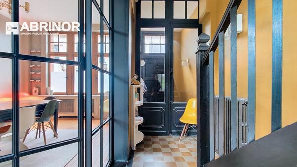 Grande maison familiale de charme, alliant authenticité et confort moderne TOURCOING