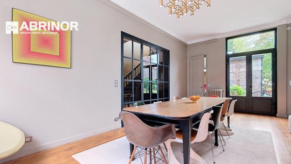 Grande maison familiale de charme, alliant authenticité et confort moderne TOURCOING