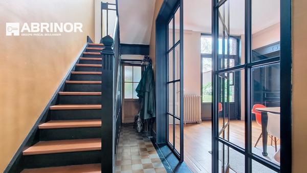 Grande maison familiale de charme, alliant authenticité et confort moderne TOURCOING