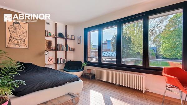 Grande maison familiale de charme, alliant authenticité et confort moderne TOURCOING