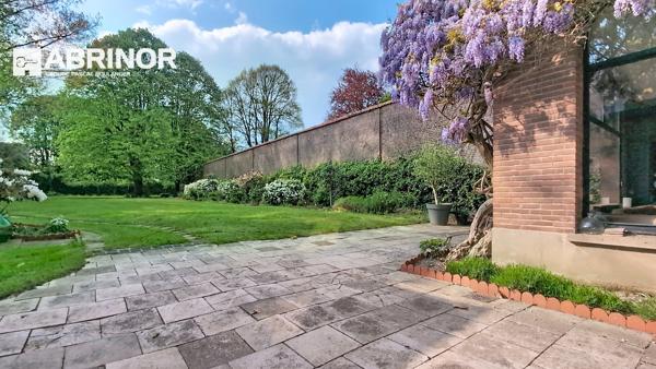 Grande maison familiale de charme, alliant authenticité et confort moderne TOURCOING