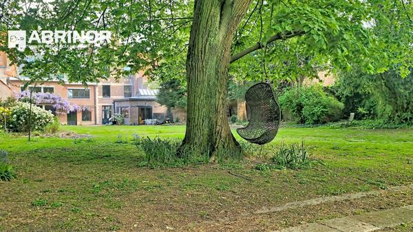 Grande maison familiale de charme, alliant authenticité et confort moderne TOURCOING