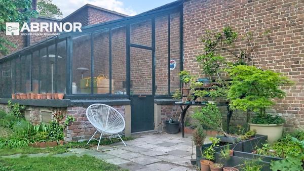 Grande maison familiale de charme, alliant authenticité et confort moderne TOURCOING