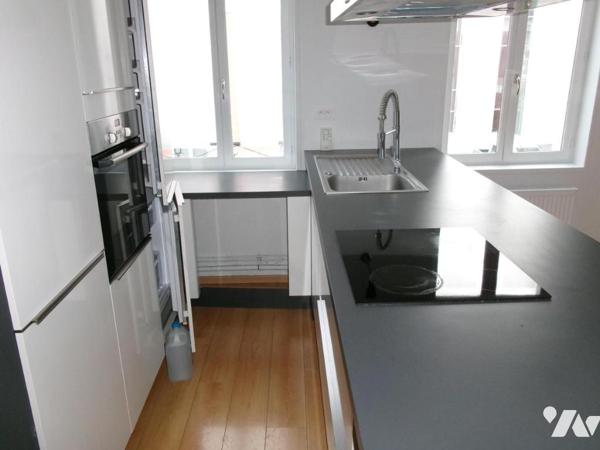 BETHUNE CENTRE VILLE, Immeuble de rapport composé d'un local commercial et d'un appartement F2bis