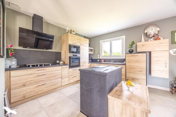 Maison à vendre |  Châtelaillon-Plage |  4 pièces | 94 m²