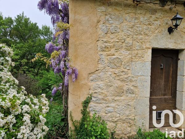 Maison de village 5 pièces de 120 m² à Payrac (46350)