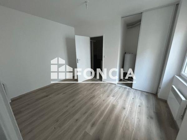 Location Appartement 2 pièces 33 m² - 3 RUE DE LA REPUBLIQUE Brest 29200