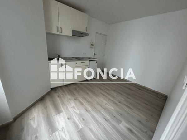 Location Appartement 2 pièces 33 m² - 3 RUE DE LA REPUBLIQUE Brest 29200