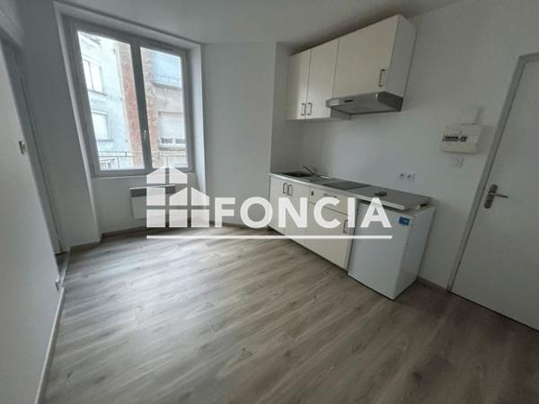 Location Appartement 2 pièces 33 m² - 3 RUE DE LA REPUBLIQUE Brest 29200