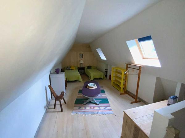 Maison ancienne - Gramat A vendre Rocamadour, maison T4 en pierre entièrement restaurée, terrain 2 513 m² bordé par ruisseau.