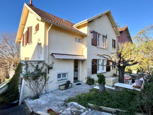 Maison à vendre |  Cransac |  6 pièces | 160 m²