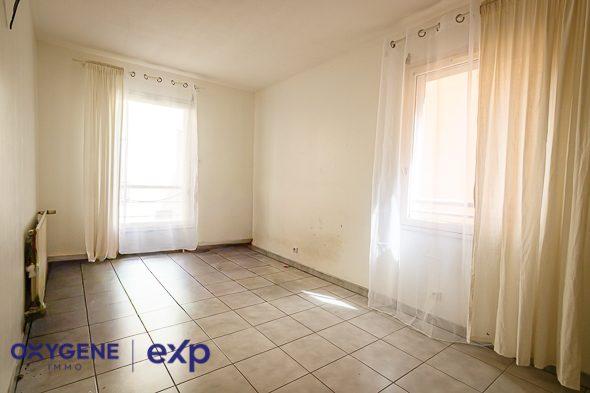 Bel appartement coeur de ville. Maxi terrasse 50M²