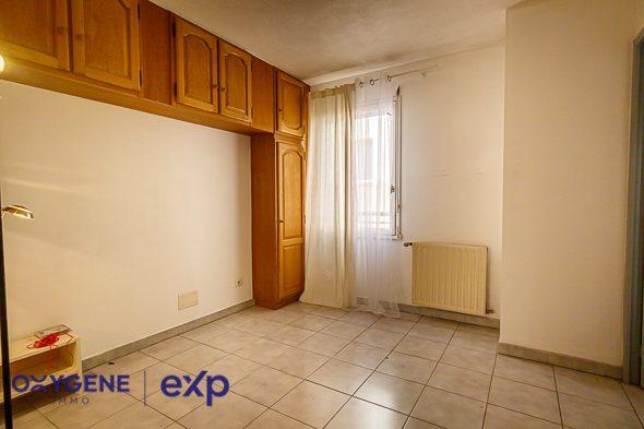 Bel appartement coeur de ville. Maxi terrasse 50M²
