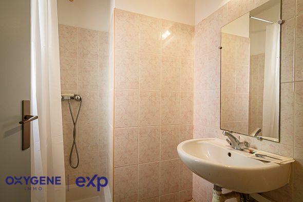 Bel appartement coeur de ville. Maxi terrasse 50M²