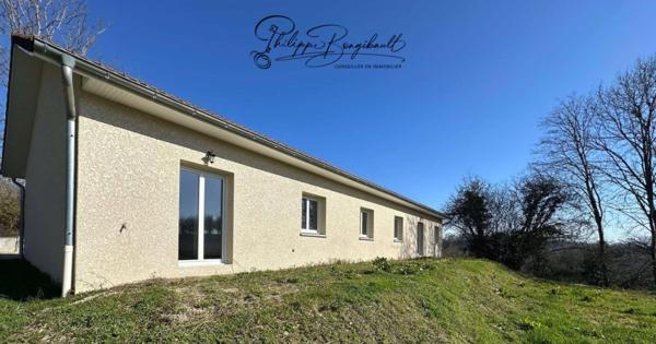 Maison achevée en 2023 dans un havre de tranquilité