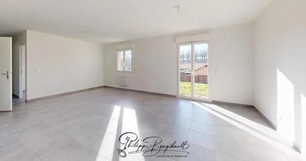 Maison achevée en 2023 dans un havre de tranquilité