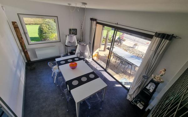 Maison à vendre    5 pièces •  Saint-Yrieix-la-Perche